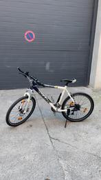 Vélo géant atx840 frein a disque, Enlèvement, Comme neuf