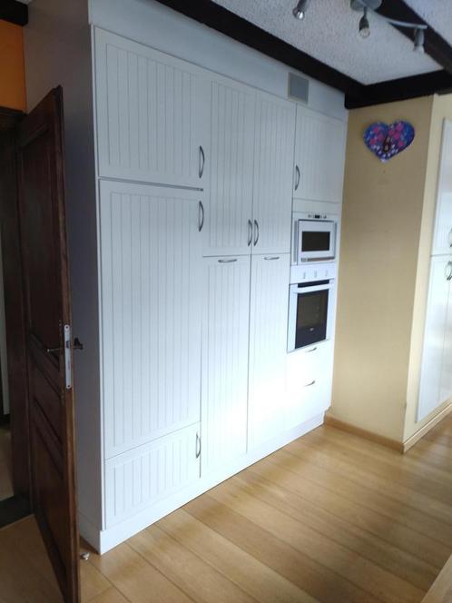 Keuken moet heel dringend weg, Huis en Inrichting, Keuken | Complete keukens, Gebruikt, Dubbelwandige keuken, Crème, Hout, Ophalen