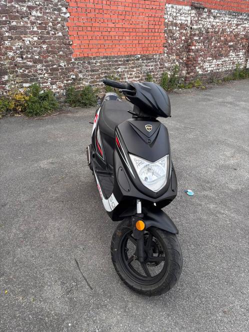 Neco one Aklasse 50cc, Fietsen en Brommers, Scooters | Peugeot, Zo goed als nieuw, Overige modellen, Klasse A (25 km/u), Tweetakt
