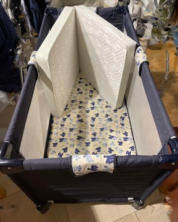 REISBEDJE + MATRAS beschikbaar voor biedingen