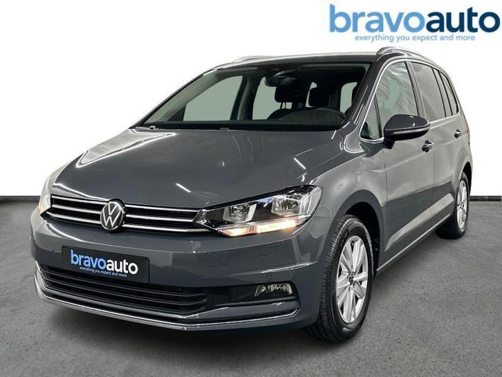 Volkswagen Touran Highline 7PL 1.5TSI DSG, Auto's, Volkswagen, Bedrijf, Touran, Adaptive Cruise Control, Airbags, Airconditioning