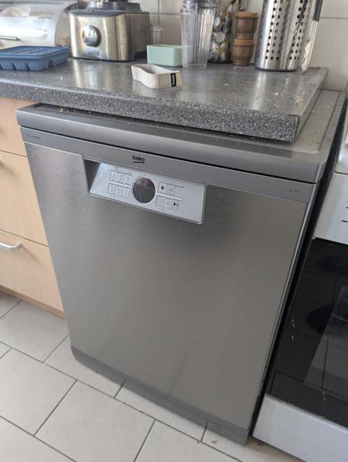 Vrijstaande vaatwasser Beko BDFN26430XC RVS Grijs, Elektronische apparatuur, Vaatwasmachines, Zo goed als nieuw, Vrijstaand, 85 tot 90 cm