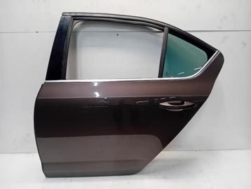 PORTIER LINKS ACHTER Skoda Octavia (5EAA) (01-2012/10-2020) beschikbaar voor biedingen