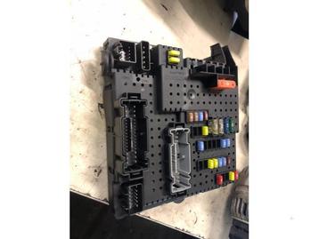 Boîte à fusibles d'un Volvo XC70, Enlèvement ou Envoi, 3 mois de garantie, Utilisé, Volvo