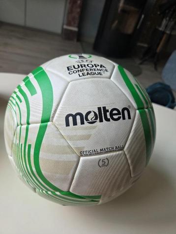 Ballon de match de la Ligue de conférence de l'UEFA à Molten, Enlèvement ou Envoi, Utilisé, Autres types