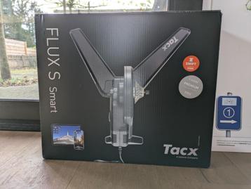 Tacx Flux S smart trainer T2900 disponible aux enchères