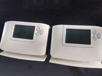 Honeywell CM927 thermostaat beschikbaar voor biedingen