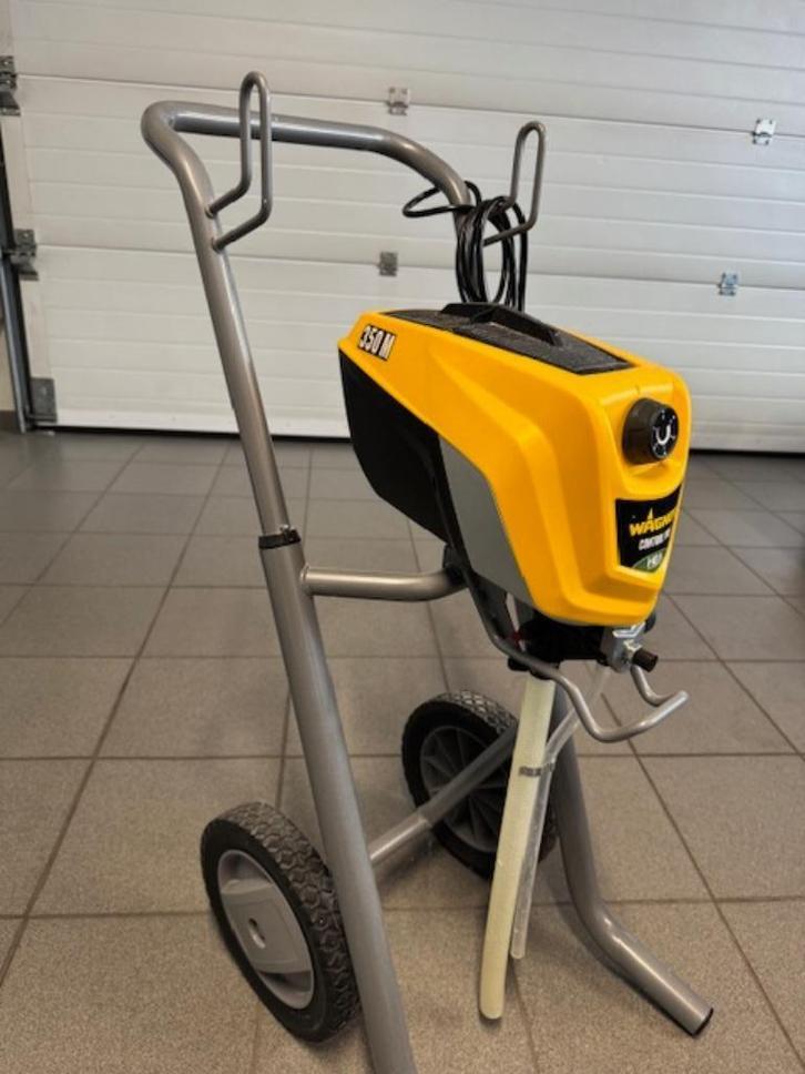 Wagner 350M verfspuitmachine, Doe-het-zelf en Bouw, Gereedschap | Overige machines, Zo goed als nieuw, Ophalen