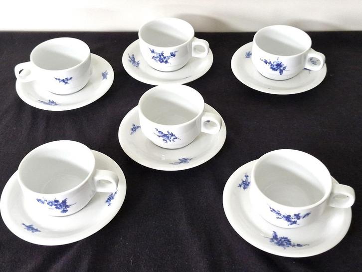 Vieux Baudour - 6 kopjes + onderbordjes gedecoreerd met bloe, Antiek en Kunst, Antiek | Servies los, Ophalen of Verzenden