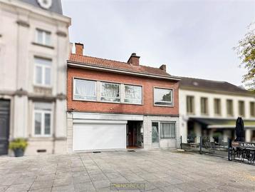 Appartementsgebouw te koop in Ronse, 6 slpks, Immo, Overige soorten, 174 kWh/m²/jaar, 400 m², 6 kamers