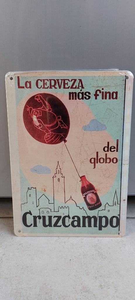 Metalen reclamebord Cruzcampo (la cerveza mas fina), Verzamelen, Biermerken, Nieuw, Reclamebord, Plaat of Schild, Overige merken