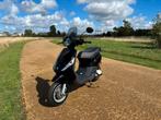 Piaggio zip 2 takt, Fietsen en Brommers, Ophalen, Zip, Zo goed als nieuw, Benzine