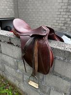 Selle BR en très bon état, Animaux & Accessoires, Enlèvement, Comme neuf, Dressage