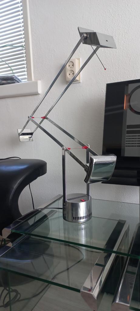 Artimide tizio limited edition chroom, Huis en Inrichting, Lampen | Tafellampen, Zo goed als nieuw, Ophalen of Verzenden