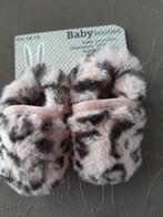 Baby pantoffeltjes  maat 18-19, Kinderen en Baby's, Babykleding | Schoentjes en Sokjes, Slofjes, Meisje, Nieuw, Ophalen of Verzenden