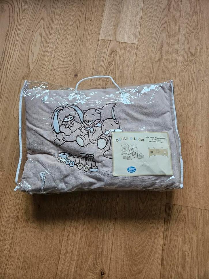 Tour de lit Noukie's Oscar et Léon, Kinderen en Baby's, Kinderkamer | Beddengoed, Ophalen