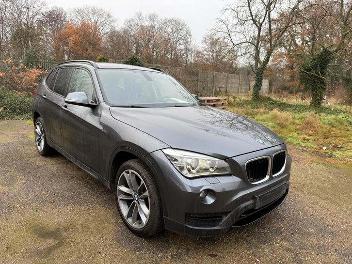 Bmw x1 2.0d sport X-drive automaat diesel 184ps xenon leder, Autos, BMW, Entreprise, Achat, X1, 4x4, Diesel, Euro 5, 5 portes