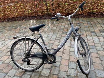 Goeie lichte snelle grijze oxford fiets te koop beschikbaar voor biedingen