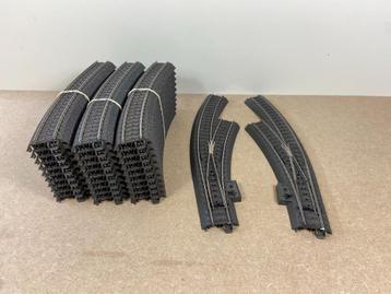 Märklin H0 - Lot de 32 rails disponible aux enchères