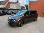 Vw touran 1.6 tdi 7p automaat, Auto's, Volkswagen, Euro 5, Monovolume, Zwart, 4 cilinders