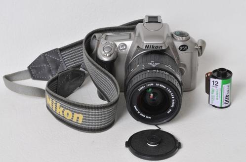 Nikon F 55 AF + Zoom Sigma 28-80 mm 1:3,5-5,6 II Asphérique, TV, Hi-fi & Vidéo, Appareils photo analogiques, Utilisé, Compact