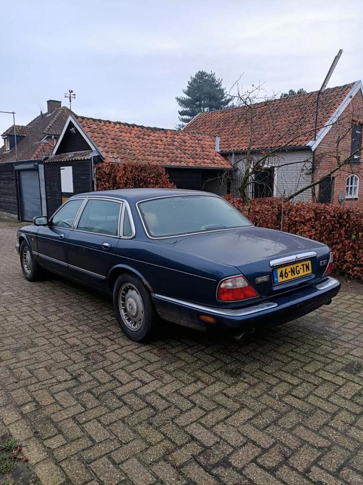 Daimler Eight Long Wheel Base in onderdelen, Auto's, Jaguar, Particulier, Overige modellen, Benzine, Ophalen of Verzenden