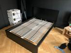 IKEA malm zwartbruin bedframe 140x200 cm, Huis en Inrichting, 140 cm, Zo goed als nieuw, Hout, Zwart