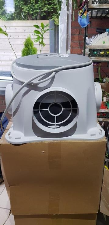 vmc comfofan cmf 14, Enlèvement, Neuf, Ventilateur et Extracteur