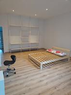 Grande chambre à louer – Colocation à Gosselies (Charleroi), 50 m² of meer, Charleroi
