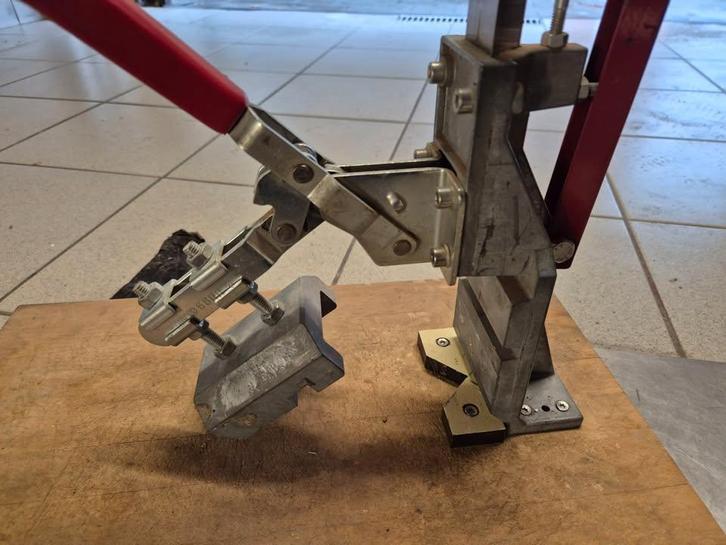 guillotine à onglet manuelle, Bricolage & Construction, Bricolage & Rénovation Autre, Comme neuf, Enlèvement