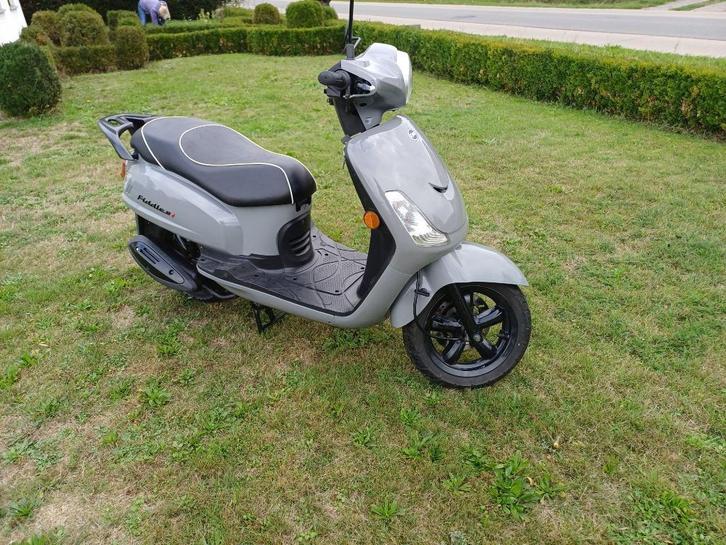 Sym fiddle 2 A classe, Fietsen en Brommers, Scooters | SYM, Zo goed als nieuw, Fiddle, Klasse A (25 km/u), Benzine, Ophalen