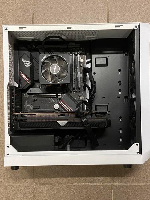 AMD white PC TWEAKED 400+fps, Games en Spelcomputers, Games | Pc, Ophalen of Verzenden