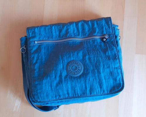 Kipling schoudertas boekentas blauw, Handtassen en Accessoires, Tassen | Schooltassen, Zo goed als nieuw, Schoudertas, Blauw, Ophalen of Verzenden