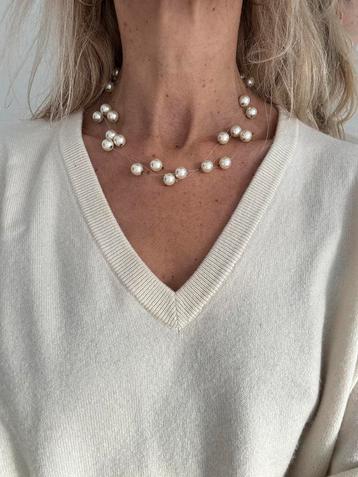 Collier 3 fils avec perles Bijouterie Discry beschikbaar voor biedingen