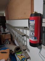 Grote robuuste tweedelige ladder, Enlèvement, Échelle