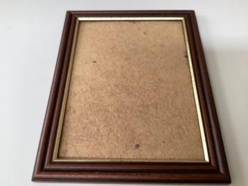 Mooi retrofotlijst 34 x 21 cm , hout beschikbaar voor biedingen