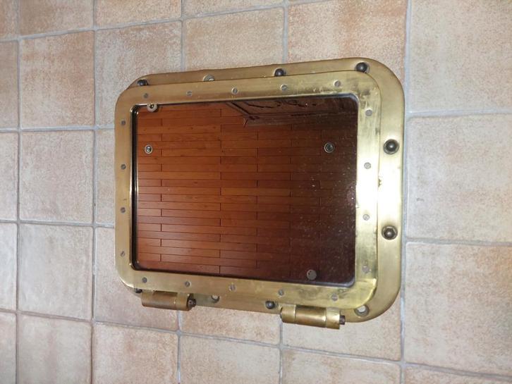 Antieken venster uit groot schip gehaald . Tamelijk zwaar ., Antiek en Kunst, Antiek | Spiegels, Ophalen