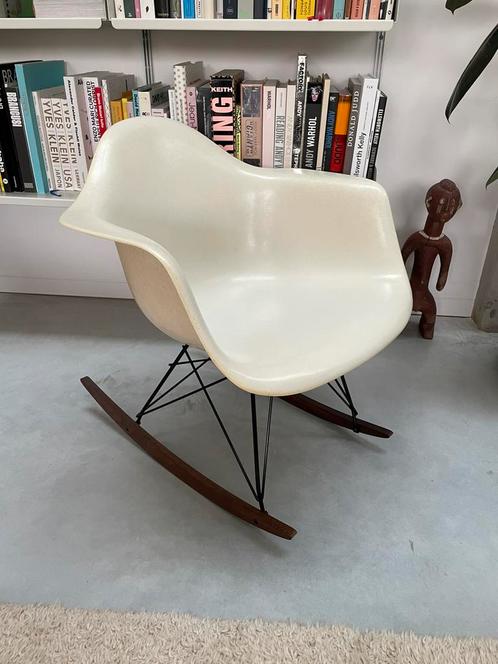 Vintage Eames RAR (rocker) - Herman Miller, Antiek en Kunst, Antiek | Meubels | Stoelen en Sofa's, Ophalen of Verzenden