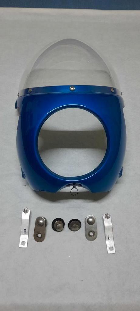 Nieuwe universele Polyester koplampkuip Candy Bleu  175€, Motoren, Onderdelen | Oldtimers, Nieuw, Ophalen of Verzenden