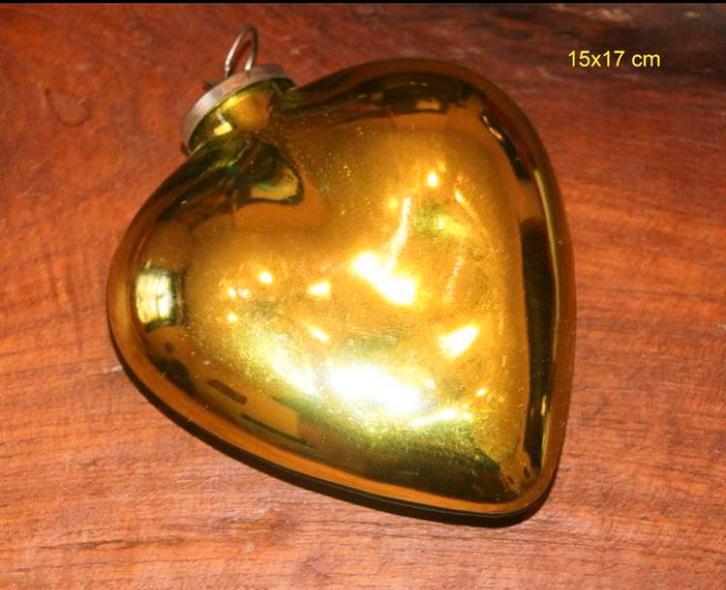 Belle ancienne boule en verre - coeur, Divers, Noël, Enlèvement