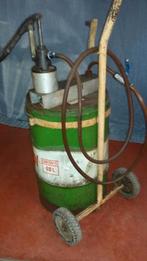 POMPE A HUILE boîte de vitesses et pont., Enlèvement ou Envoi