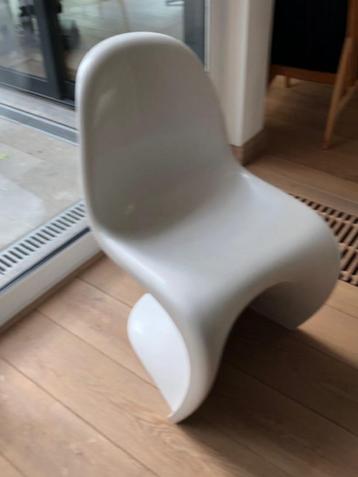 Werner Panton-stoel, Herman Miller beschikbaar voor biedingen