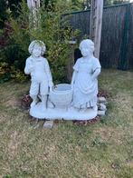 Charmant tuinbeeld – jongen & meisje met mand, Tuin en Terras, Tuinbeelden, Ophalen