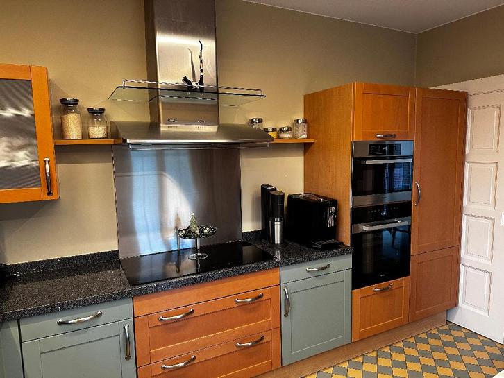 Keuken Siematic, Huis en Inrichting, Keuken | Complete keukens, Gebruikt, U-keuken, Groen, Graniet of Steen, Ophalen