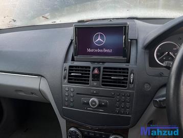 MERCEDES C KLASSE W204 Navigatie radio scherm 2007-2011 beschikbaar voor biedingen