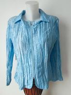 Vintage lichtblauwe jas met plooien maat L, Kleding | Dames, Jassen | Zomer, Ophalen of Verzenden, Zo goed als nieuw, Blauw
