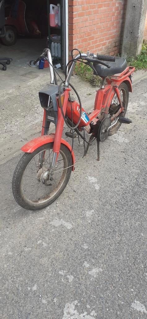 Peugeot vogue 25cc avec papier, Fietsen en Brommers, Brommers | Oldtimers, Overige merken, Klasse A (25 km/u), Ophalen