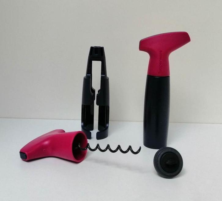 Tupperware™ « Wijnset Kurkentrek en Pomp » blauw en rood, Huis en Inrichting, Keuken | Tupperware, Nieuw, Overige typen, Blauw