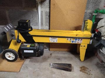 Fendeuse de bûches Tooland 1500w - 4 tonnes  beschikbaar voor biedingen