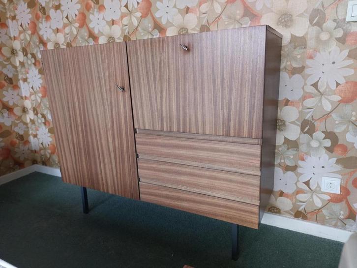 vintage commode jaren 60, Huis en Inrichting, Kasten | Ladekasten, Gebruikt, 100 tot 150 cm, 100 tot 150 cm, 25 tot 50 cm, Ophalen